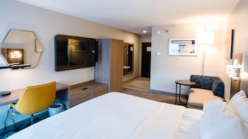 Standard Room, 1 King Bed