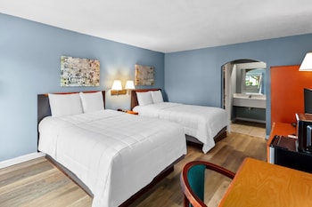 Room, 2 Queen Beds