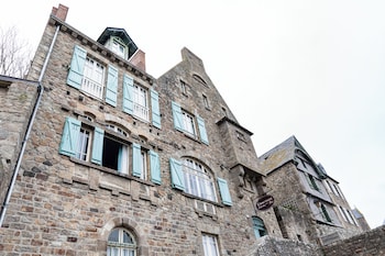 Double Room Historic House Annette Poulard Bay View