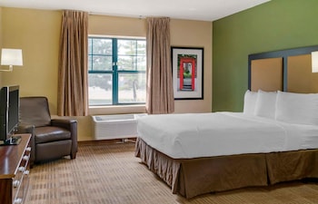 Studio, 1 Queen Bed, Accessible, Non Smoking