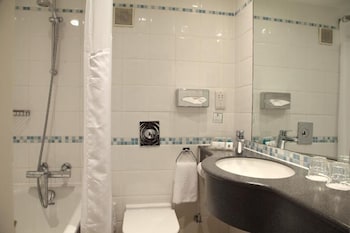 Classic Single Room