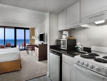 Suite, Multiple Beds, Balcony, Oceanfront (with Sofabed)