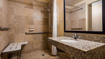 Standard Room, 2 Queen Beds, Accessible, Non Smoking