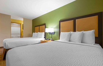 Deluxe Studio, Multiple Beds, Non Smoking