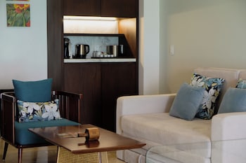 Family Room, Ocean View