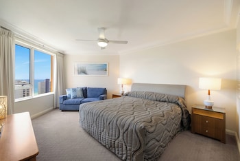3 Bedroom Ocean View Premier Apartment