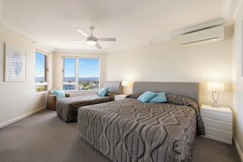 3 Bedroom Ocean View Premier Apartment