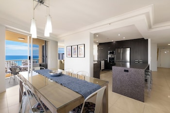 3 Bedroom Ocean View Premier Apartment
