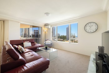 1 Bedroom Premier Apartment