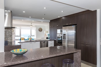 3 Bedroom Ocean View Premier Apartment