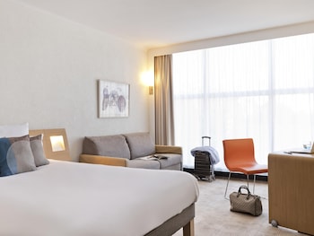 Superior Room, 1 Queen Bed with Sofa bed