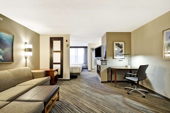 Room, 2 Double Beds (& Sofabed)