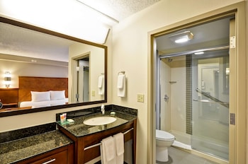 Room, 1 King Bed (High Floor, Sofabed)