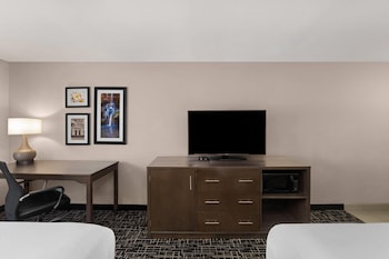 Room, 2 Queen Beds, Non Smoking