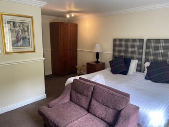 Standard Double Room, Family 3