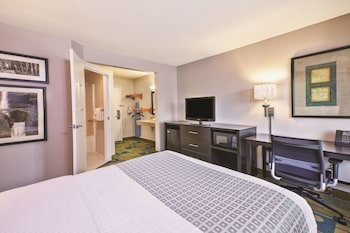 Room, 1 Double Bed, Accessible, Non Smoking (Mobility Accessible)