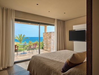 Zen Beachfront Bungalow