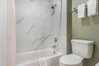 Suite, Multiple Beds, Non Smoking