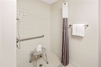 Room, 1 Double Bed, Accessible, Non Smoking (Mobility,Hearing Impaired)