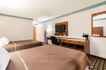 Standard Room, 2 Queen Beds, Non Smoking