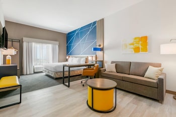 Suite, Non Smoking (1 King Bed, 1 Double Bed)