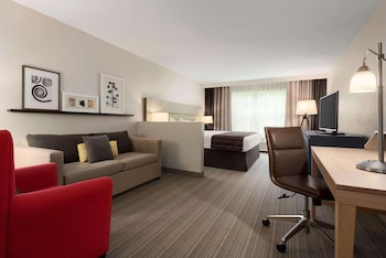 Studio Suite, 1 King Bed, Non Smoking