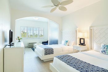 Standard Plus - 2 Double Beds