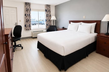 Standard Room, 1 Queen Bed, Non Smoking
