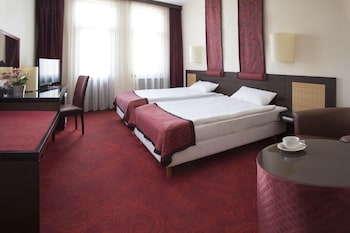 Economy Room