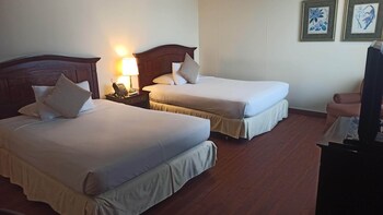 Junior Suite 2 Double Beds