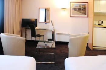 Single Room, 2 Twin Beds (Economique)