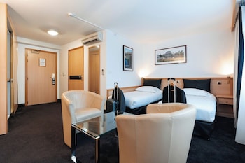 Single Room, 2 Twin Beds (Economique)