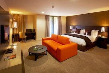 Premier Room with Lake View