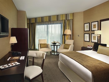 Deluxe Room, 1 King Bed