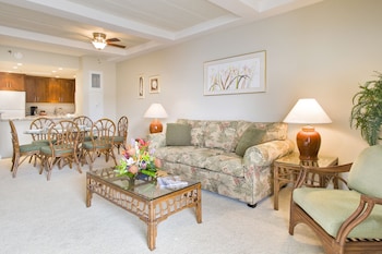 Suite, 1 Bedroom, 2 Bathrooms, Garden View