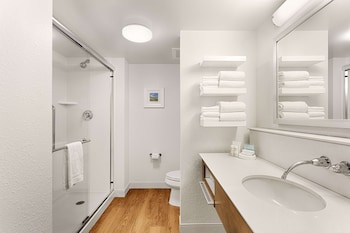 Room, 2 Queen Beds, Non Smoking
