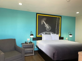 Room, 1 King Bed, Non Smoking