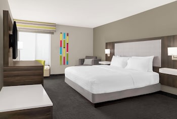 One King Bed, Non-Smoking, Accessible