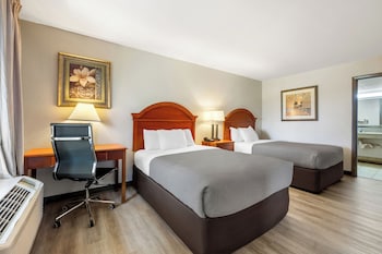 Room, 2 Double Beds, Accessible, Non Smoking
