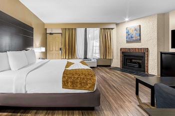 Standard Room, 1 King Bed with Sofa bed, Non Smoking, Fireplace (with Sofabed)