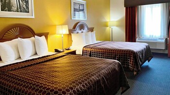 Room, 2 Queen Beds, Non Smoking, Refrigerator & Microwave