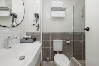 Premium Triple Room