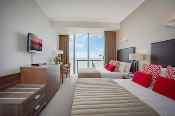Deluxe Twin Room (Ocean)