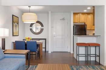Suite, 2 Bedrooms