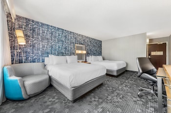 Standard Room, 2 Queen Beds, Non Smoking
