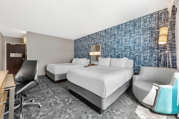 Standard Room, 2 Queen Beds, Non Smoking