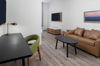 Executive Room, 1 King Bed with Sofa bed
