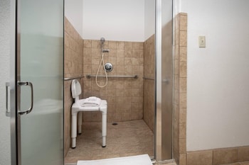 Standard Room, 2 Queen Beds, Accessible, Non Smoking (Roll in Shower)
