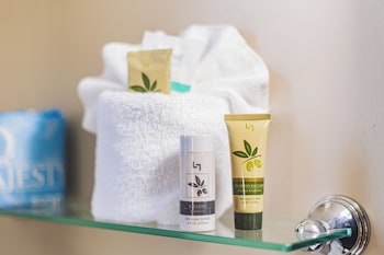 Standard Room, 2 Queen Beds