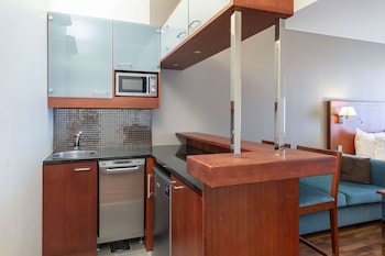 Family Room (Superior)
